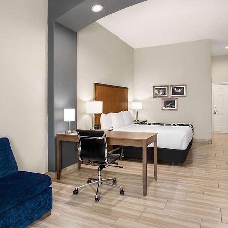 La Quinta By Wyndham Brownsville North Exterior photo